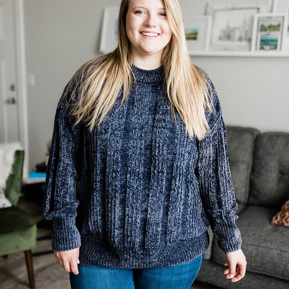 Navy chenille sweater - Picture 2 of 3